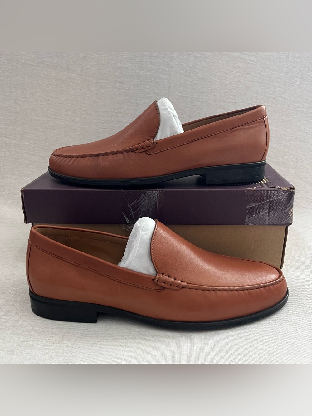 Johnston & Murphy XCFlex Harrison Venetian Cognac Glove Leather Classic Loafer